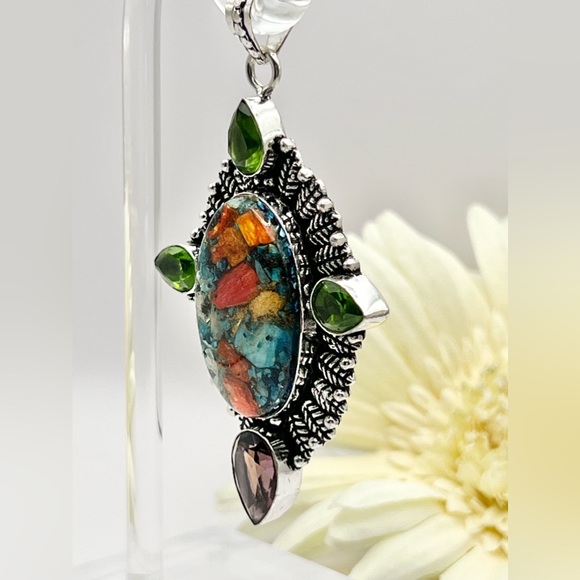 OYSTER TURQUOISE PENDANT - Picture 10 of 12